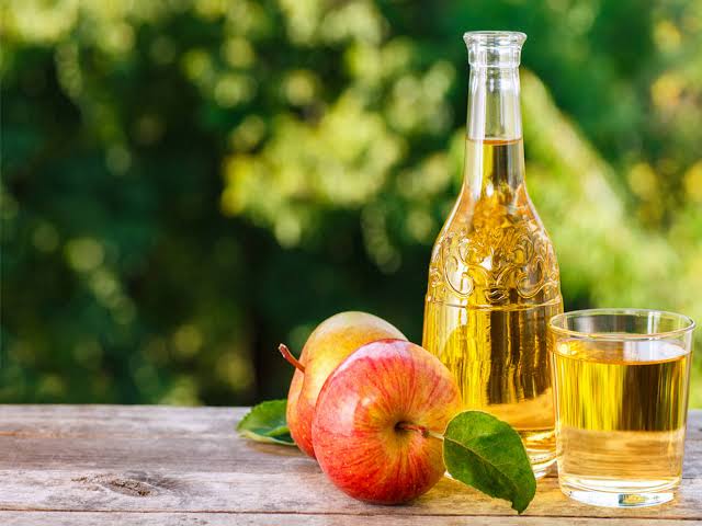 الآثار الجانبية ومخاطر خل التفاح