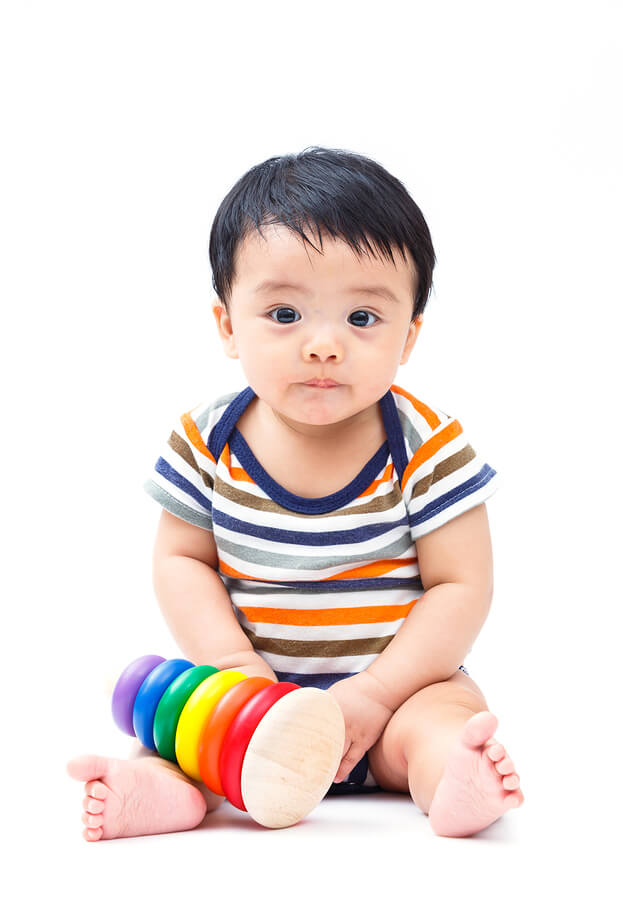 ما هي علامات التوحد عند الرضع